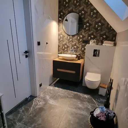 Uszatka Kamień